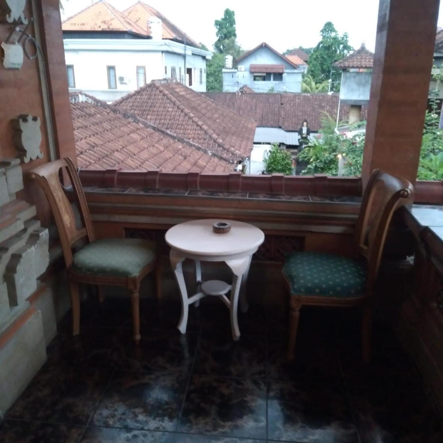 Inn Between Убуд Экстерьер фото
